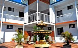 Dolphin Lodge