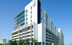 SERENA Hotel Aventura, Tapestry Collection by Hilton