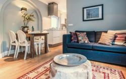 Vondelpark Apartment Suites