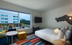Aloft San Antonio UTSA Area