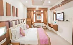 Hotel Sarthak Palace