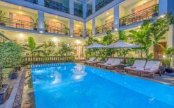 Golden Citadel Hotel