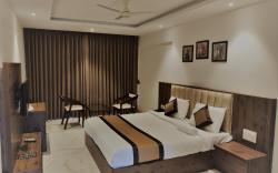 Adyar Plaza Inn by RAK Rooms