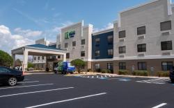 Holiday Inn Express & Suites Greenville Airport By IHG