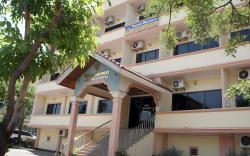 Sisavath Hotel