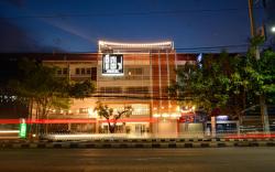 Tukteaw Hostel