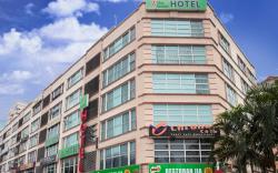 One Avenue Hotel