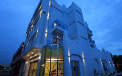 Shen’s Village Hotel Cozy