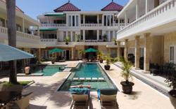 Bali Court Hotel & Apartment
