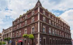 Hotel Morales Historical & Colonial Downtown core