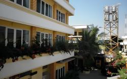 Top Star Hotel