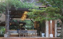 House of Love Hotel Pai