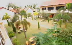 Golden Land Hotel