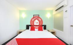 Super OYO 442 Marvelton Hotel