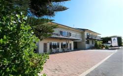 Harbour View Motel