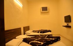 Hotel Bindra Paradise