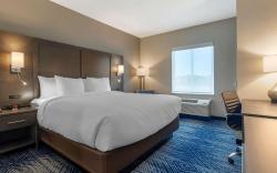 Comfort Inn & Suites Balch Springs - SE Dallas