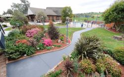 Greenvale Holiday Units
