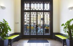 Fisa Rentals Gran Via Apartments