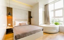 La Hotel Q10