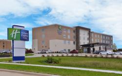 Holiday Inn Express & Suites - Marshalltown By IHG
