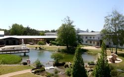 Familien Wellness Hotel Seeklause GmbH & CoKG mit großem Abenteuerspielplatz "Piraten-Insel-Usedom" 