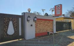 Emirates garden lodge