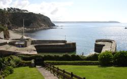 Pochin House Collections