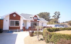 Mongsanpo High Beach Pension