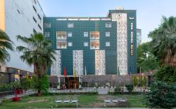 NRS Royal Grand