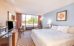Days Inn by Wyndham Syracuse