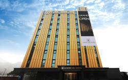 Hotel Golden Hill