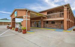 SureStay Hotel by Best Western Rockdale