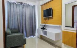 Homey and Comfy 2BR at Vida View Apt By Travelio