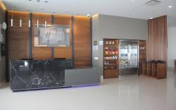 Holiday Inn Express & Suites Leon - Aeropuerto By IHG