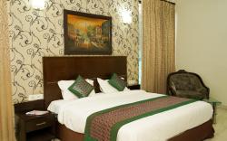 Lime Tree Hotel Gurgaon iffco Chowk Metro Station