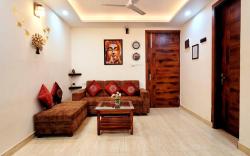 Yogvan Holiday's 1BHK Family Apartment Tapovan