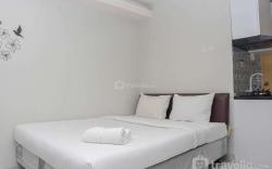 Cozy and Comfy Studio at Amethyst By Travelio