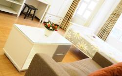 Smiley Apartment 3- 301 Seviced studio apartment with balcony