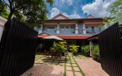Nika's House