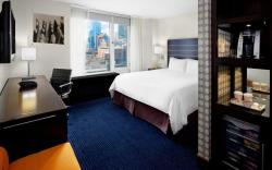 Hilton New York Fashion District Hotel