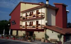 Hotel Azkue