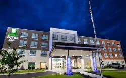 Holiday Inn Express & Suites Greenville S - Piedmont By IHG