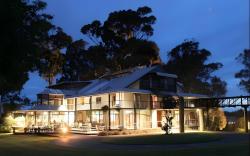 The Narrows Landing Hotel