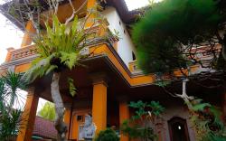 Desak Putu Putera Homestay