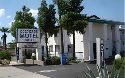 Colonade Motel Suites