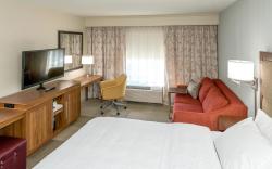 Hampton Inn Omaha Airport