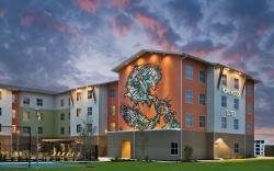 Homewood Suites by Hilton TechRidge Parmer @ I 35