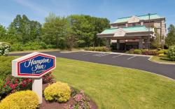 Hampton Inn Hartford Airport