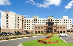 Embassy Suites by Hilton Fayetteville Fort Liberty